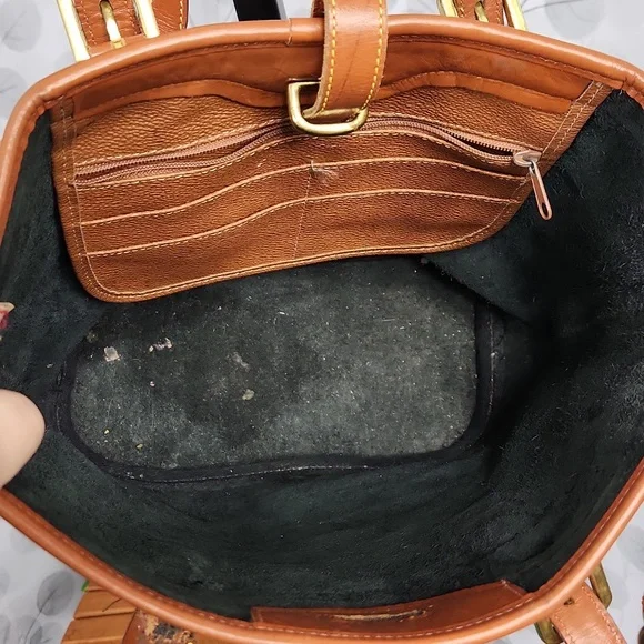 Vintage Dooney & Bourke Bucket Bag - Picture 6 of 16